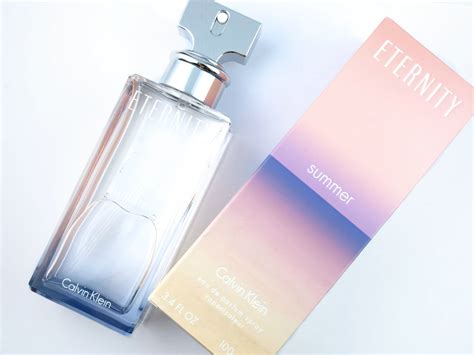 Calvin Klein summer perfume review